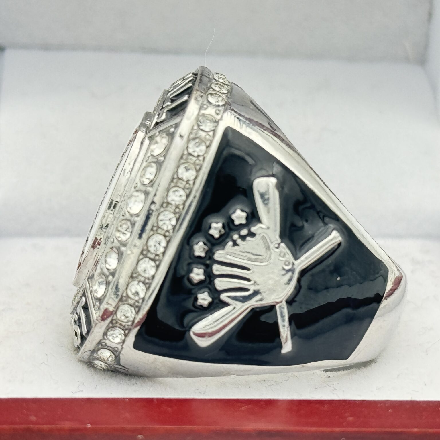 Baseball - Championship Rings, Medals & Awards