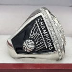 SPINNER BASKETBALL FINALIST RING --- SILVER BODY, CHAMPIONS SIDE (Item #38-85) - Image 4
