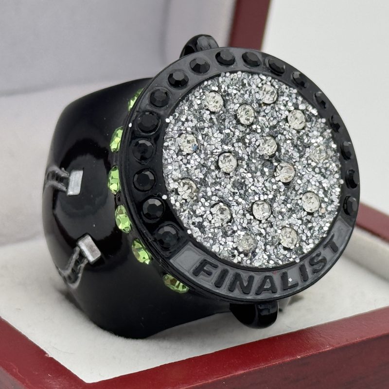 silver St. Pattys Day finalist ring with black features